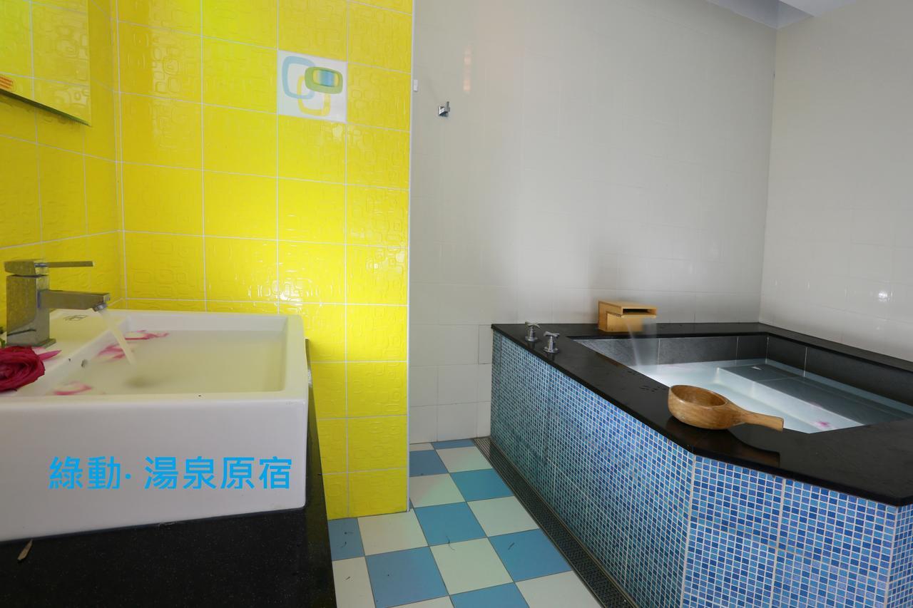 Green Life Spa Hot Spring Hotel Цзяоси Экстерьер фото